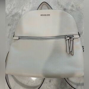 Band new Michael Kors Bag/Purse